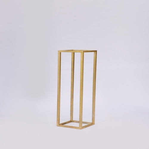 Column Frame Metal Gold 1.2m HIRE Ea